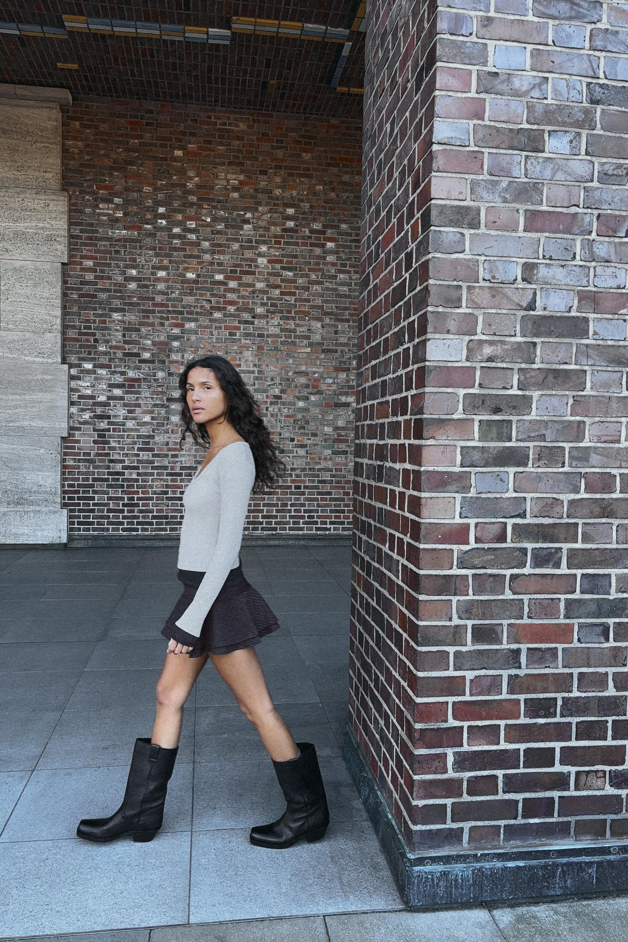 PINSTRIPE RUFFLED MINI SKIRT